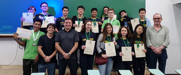 Alunos do Colégio Objetivo conquistam 16 medalhas na Olimpíada Brasileira de Ciências (OBC)