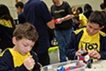 Torneio Objetivo de Robótica: o duelo das máquinas