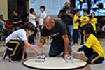 Torneio Objetivo de Robótica: o duelo das máquinas
