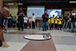 Torneio Objetivo de Robótica: o duelo das máquinas