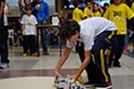 Torneio Objetivo de Robótica: o duelo das máquinas