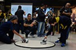Torneio Objetivo de Robótica: o duelo das máquinas