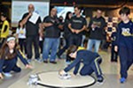 Torneio Objetivo de Robótica: o duelo das máquinas