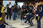 Torneio Objetivo de Robótica: o duelo das máquinas