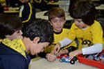 Torneio Objetivo de Robótica: o duelo das máquinas