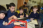 Torneio Objetivo de Robótica: o duelo das máquinas