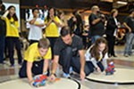Torneio Objetivo de Robótica: o duelo das máquinas