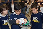 Torneio Objetivo de Robótica: o duelo das máquinas
