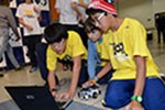 Torneio Objetivo de Robótica: o duelo das máquinas