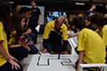 Torneio Objetivo de Robótica: o duelo das máquinas
