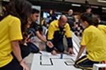 Torneio Objetivo de Robótica: o duelo das máquinas