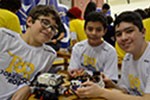 Torneio Objetivo de Robótica: o duelo das máquinas