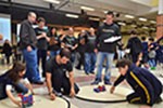 Torneio Objetivo de Robótica: o duelo das máquinas