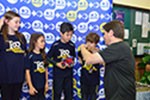 Torneio Objetivo de Robótica: o duelo das máquinas