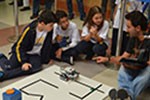 Torneio Objetivo de Robótica: o duelo das máquinas