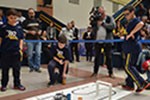 Torneio Objetivo de Robótica: o duelo das máquinas
