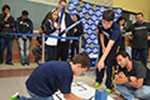 Torneio Objetivo de Robótica: o duelo das máquinas