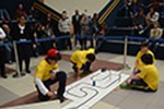 Torneio Objetivo de Robótica: o duelo das máquinas