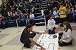 Torneio Objetivo de Robótica: o duelo das máquinas