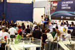 Alunos do Colégio Objetivo, com o robô Hipérion, representarão o Brasil na RoboCup 2011, na Turquia