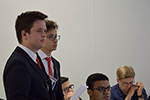 Rumo à Polônia: alunos se classificam para Torneio Internacional de Jovens Físicos (IYPT)