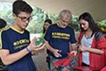 Dia de experiências inusitadas na Mostra Brasileira de Foguetes