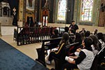 Nas ruas de SP,  alunos conhecem as culturas que influenciaram o mundo medieval