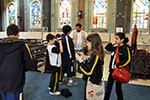Nas ruas de SP,  alunos conhecem as culturas que influenciaram o mundo medieval