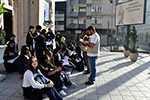 Nas ruas de SP,  alunos conhecem as culturas que influenciaram o mundo medieval