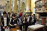 Nas ruas de SP,  alunos conhecem as culturas que influenciaram o mundo medieval
