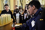 Nas ruas de SP,  alunos conhecem as culturas que influenciaram o mundo medieval