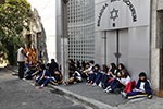 Nas ruas de SP,  alunos conhecem as culturas que influenciaram o mundo medieval