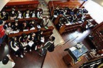 Nas ruas de SP,  alunos conhecem as culturas que influenciaram o mundo medieval