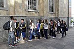 Nas ruas de SP,  alunos conhecem as culturas que influenciaram o mundo medieval