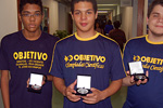 Olimpíada de Química SP-2009 premia cinco alunos do Objetivo