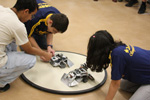 Alunos do Colégio Objetivo participarão da RoboCup 2010, em Cingapura