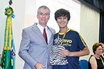 Olimpíada Paulista de Física: solenidade premia 40 alunos do Colégio Objetivo