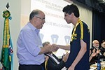 Olimpíada Paulista de Física: solenidade premia 40 alunos do Colégio Objetivo