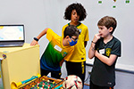 Copa do Mundo é tema de Encontro Cultural: confira as fotos do Objetivo Teodoro (2022)              