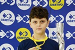 Cerimônia de premiação dos alunos do Objetivo medalhistas na OBA, na OBR e na OBI