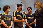 Cerimônia de premiação dos alunos do Objetivo medalhistas na OBA, na OBR e na OBI