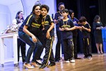 Cerimônia de premiação dos alunos do Objetivo medalhistas na OBA, na OBR e na OBI