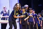 Cerimônia de premiação dos alunos do Objetivo medalhistas na OBA, na OBR e na OBI