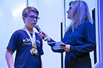 Cerimônia de premiação dos alunos do Objetivo medalhistas na OBA, na OBR e na OBI