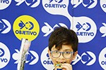 Cerimônia de premiação dos alunos do Objetivo medalhistas na OBA, na OBR e na OBI