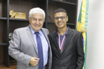 Astronomia: aluno do Objetivo conquista ouro na OLAA e é recebido pelo ministro Marcos Pontes
