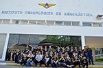 43 medalhas de ouro, prata e bronze na OPF: Vitor Tamae melhor nota geral do Ensino Médio