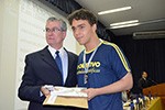 43 medalhas de ouro, prata e bronze na OPF: Vitor Tamae melhor nota geral do Ensino Médio