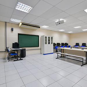 Unidade Granja Viana - Laboratório de Robótica